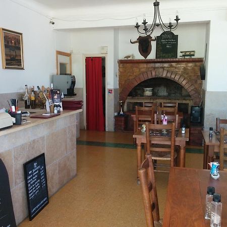 Hotel Restaurant L'Agachon Albaron ภายนอก รูปภาพ